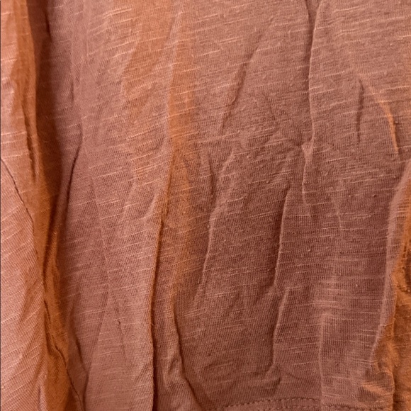 Charlotte Russe Dusty Rose Short Sleeve Tee - Picture 2 of 5